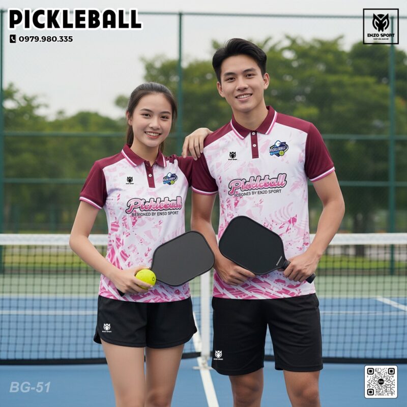 Áo Nhóm Pickleball Trắng Hồng Cổ Đỏ Mận – Thiết Kế Nổi Bật Cho Team Thể Thao Năng Động