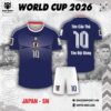 Áo Bóng Đá Tuyển Nhật Bản World Cup 2026 - Xanh Đậm Viền Đỏ Trẻ Trung